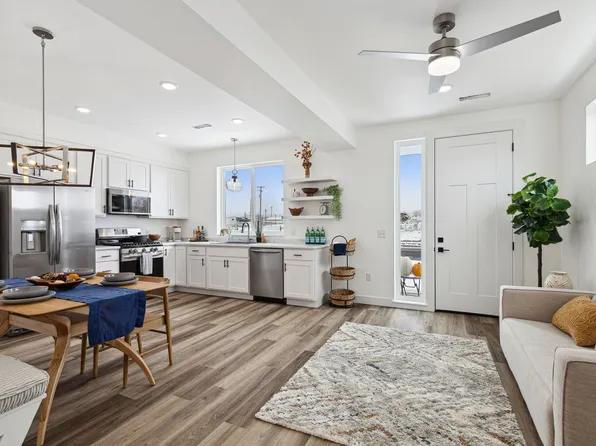 445 Skeels Ave, Hamilton, MT 59840