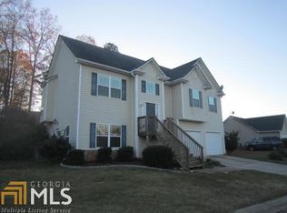 557 Bishop Ct, Commerce, GA 30529