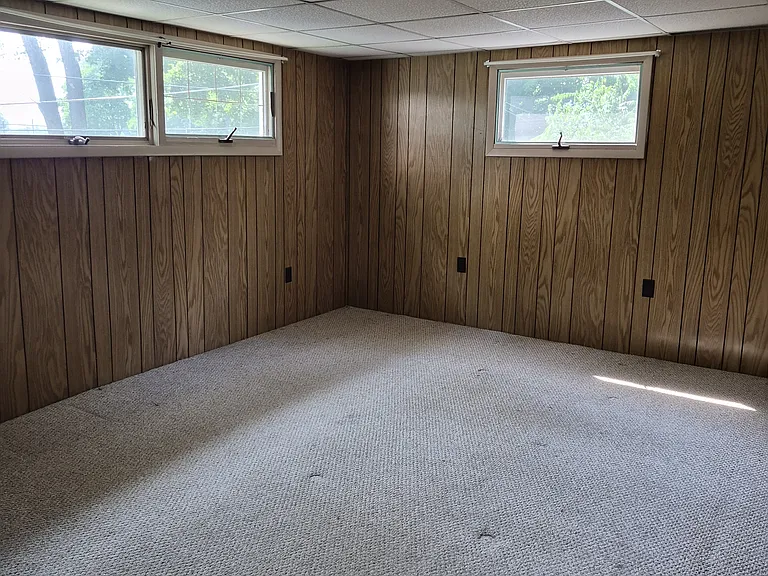 182 Golden Ave #2 — Photo 20