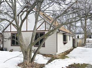 38743 N Gratton Rd, Lake Villa, IL 60046