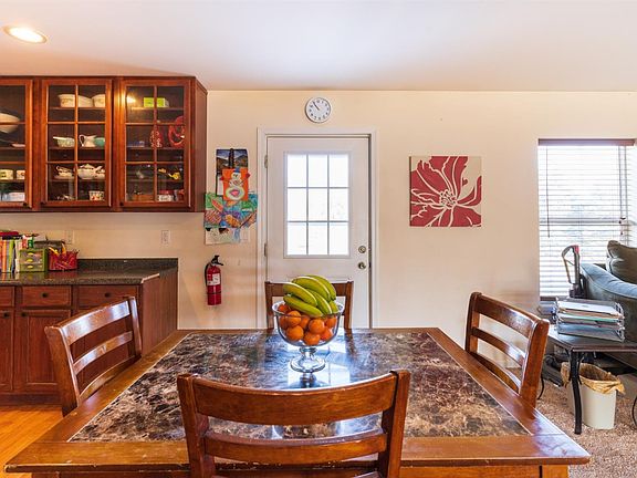 5th image of 4719 Azalea Dr