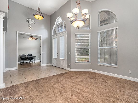 4th image of 3160 Sandalwood Ln
