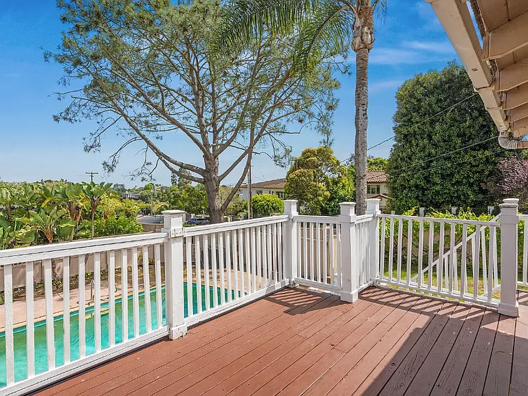 6401 La Jolla Scenic Dr S — Photo 17