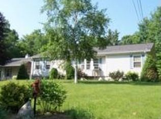 23 Perkins Rd, Mechanic Falls, ME 04256