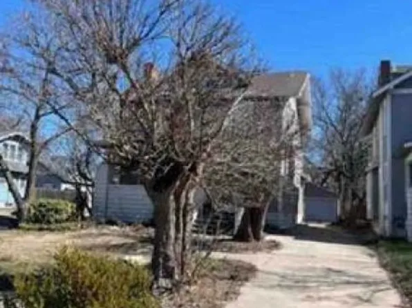 366 N Rutan St, Wichita, KS 67208