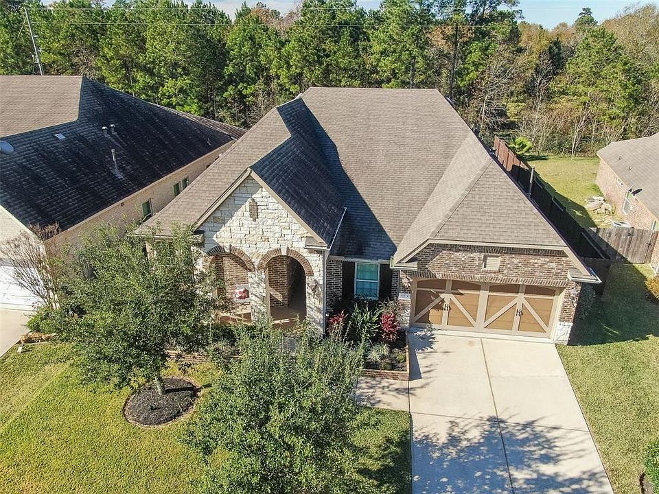 Presenting 31574 Ember Trail Lane, Spring TX 77386