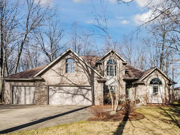 6121 Londonberrie Ct, Midland, MI 48640