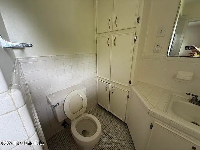 204 Church St — Photo 3