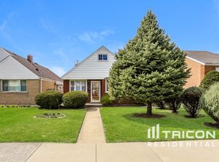1522 N 24th Ave, Melrose Park, IL 60160