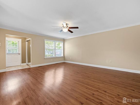 4th image of 21 John Hancock Dr #A