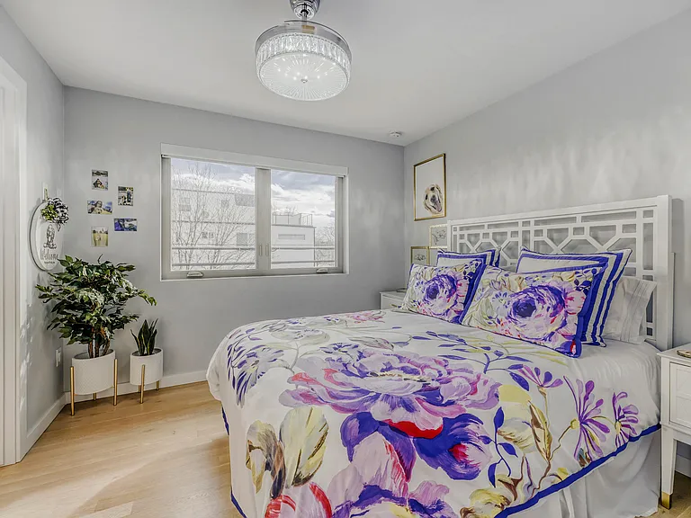 4500 Utica St — Photo 16