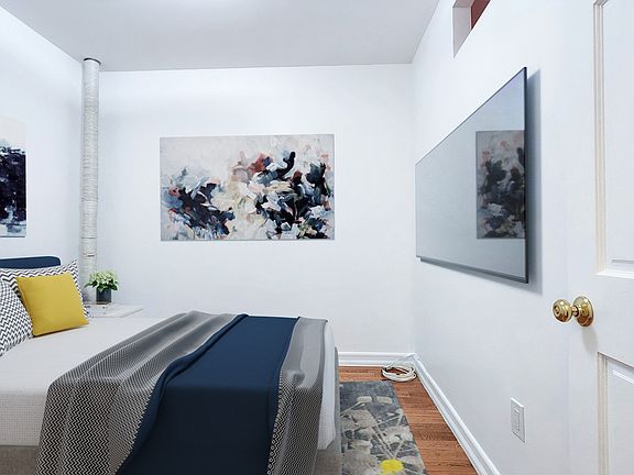 4th image of 690 10th Ave #3F