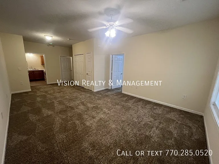 119 Kaiser St — Photo 8