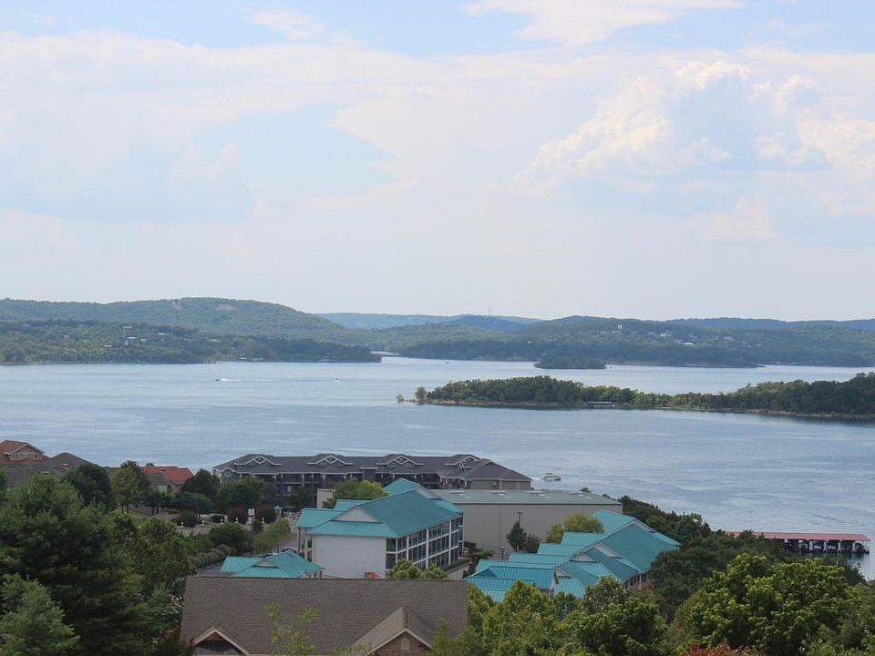 emerald bay yacht club hollister mo