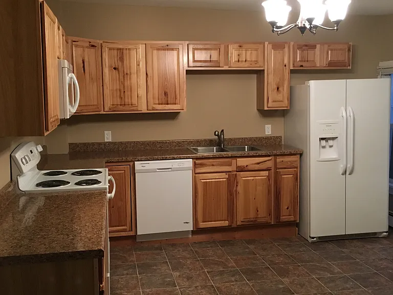 32 Saint Anthony St #32 — Photo 3