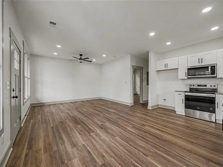 3 Forsyth St NE — Photo 7