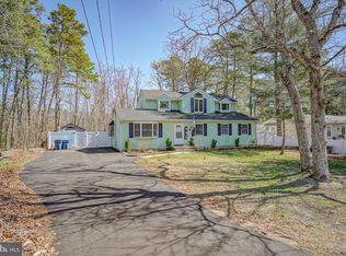 308 E Collings Dr, Williamstown, NJ 08094