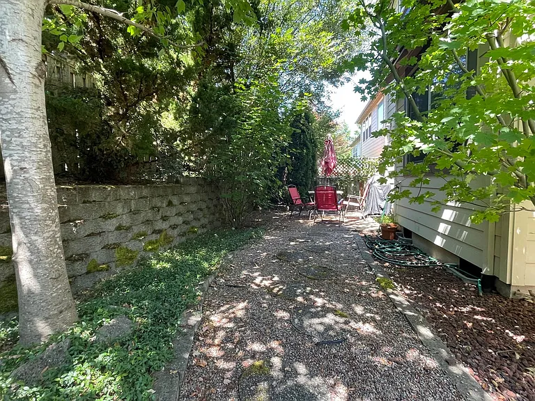 14037 SW Walnut Creek Way — Photo 14