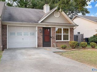 1827 N Brownstone Ct SW, Decatur, AL 35603