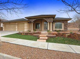 1440 Pioneer Ridge Dr, El Paso, TX 79912