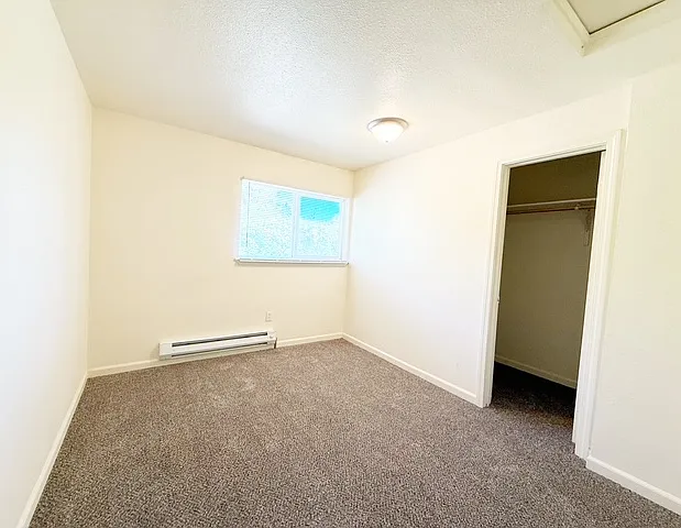 2860 Hemlock St #B — Photo 14