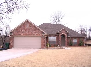 18100 Whisper Creek Dr, Choctaw, OK 73020
