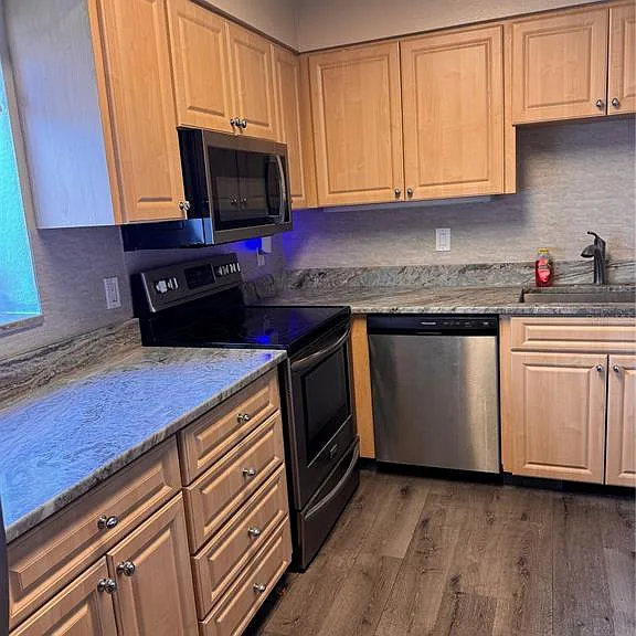 8800 Bardmoor Blvd #23 — Photo 3