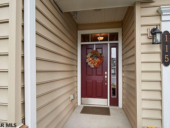 3rd image of 115 Glory Way