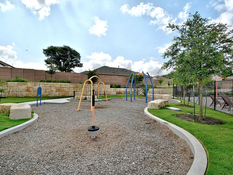 7805 Peccary Dr — Photo 35