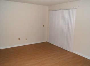 408 Cambridge Cir APT J4, Murrells Inlet, SC 29576