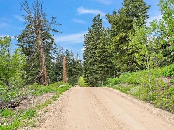 1565 Navajo Rd, Coalville, UT 84017