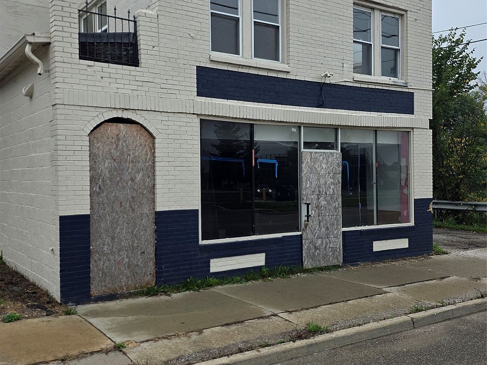 1st image of 2312 Forest Ave