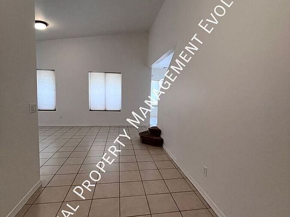 3rd image of 12240 W Saguaro Ln