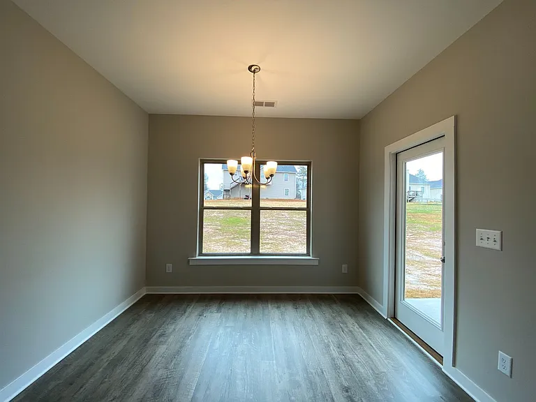 65 Red Oak Ct — Photo 7