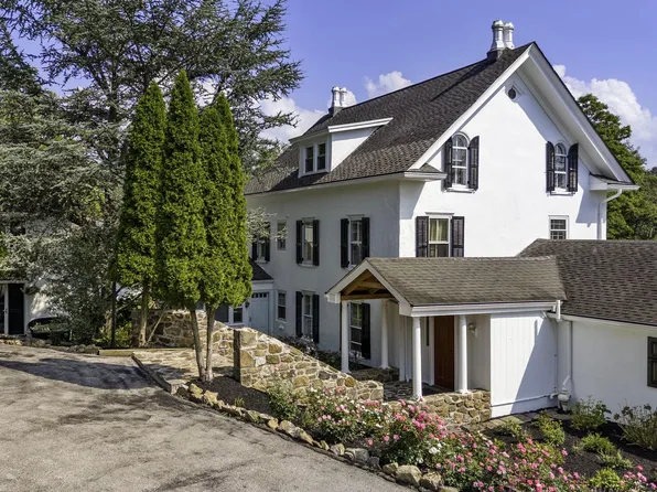 1765 Springhouse Ln, Chester Springs, PA 19425