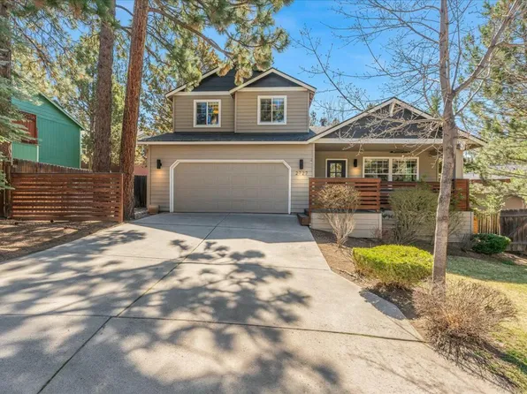 2727 NW Rainbow Ct, Bend, OR 97703