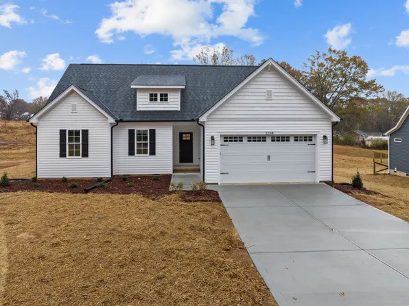 1238 Dolly St, Roxboro, NC 27573