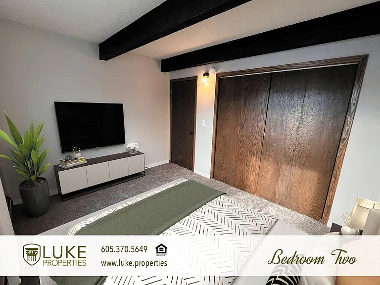 205 N Eastern Ave #4 — Photo 13