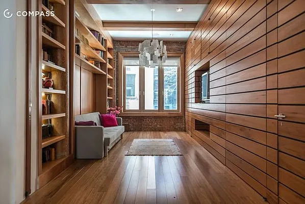 Rented by Compass | media 25