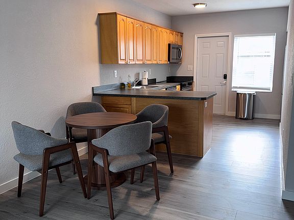 5th image of 1301 NE 16th Ter APT 1