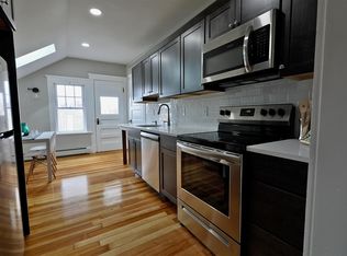 34 Broad St #3, Salem, MA 01970