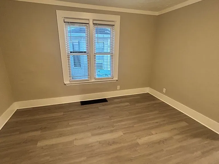 1126 Jennette Avenue NW — Photo 12