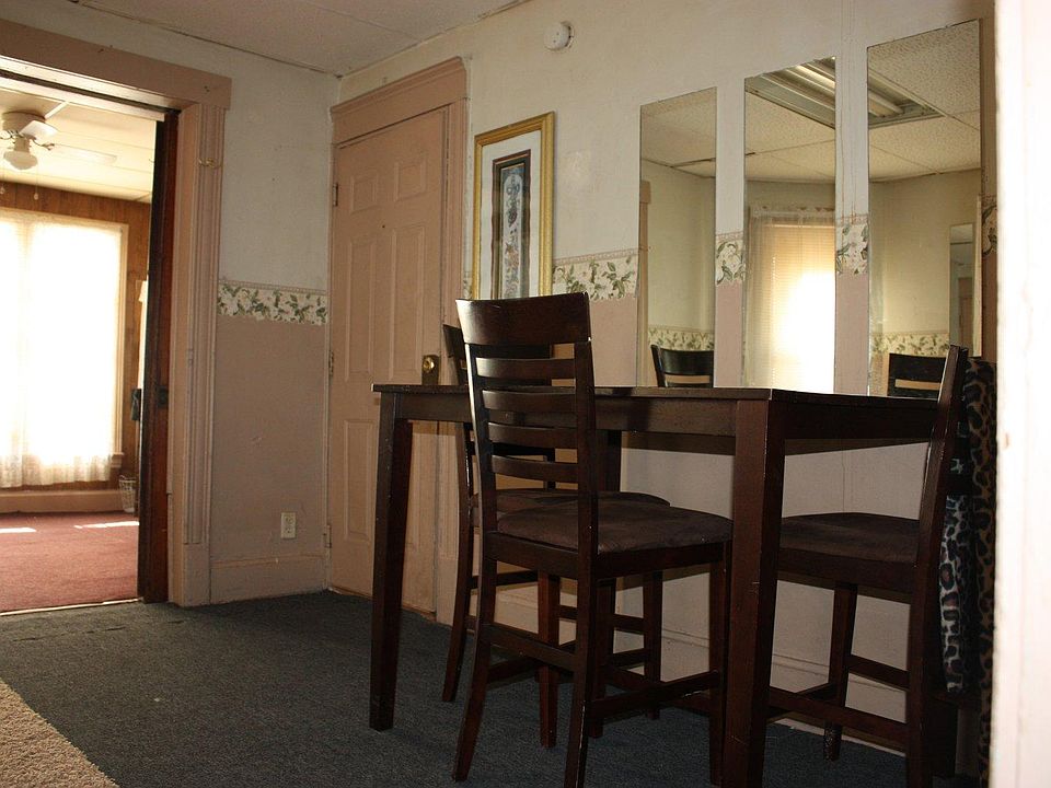 1st image of 1013 Mulberry St #2