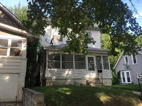 2nd image of 312 N Quincy Ave
