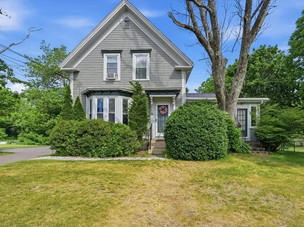 200 Elmwood St, North Attleboro, MA 02760