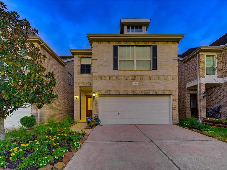 1147 Sopris Dr — Photo 1