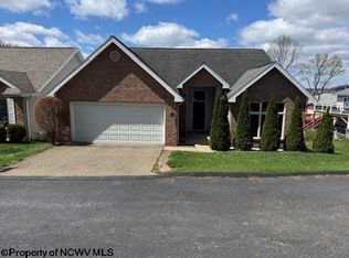 118 Cobblestone Cir, Morgantown, WV 26505