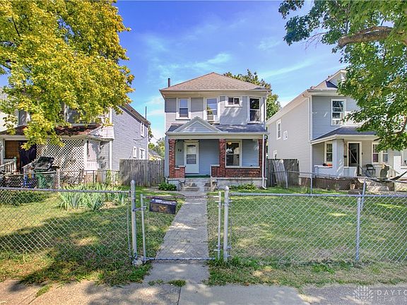 2nd image of 32 Edgar Ave
