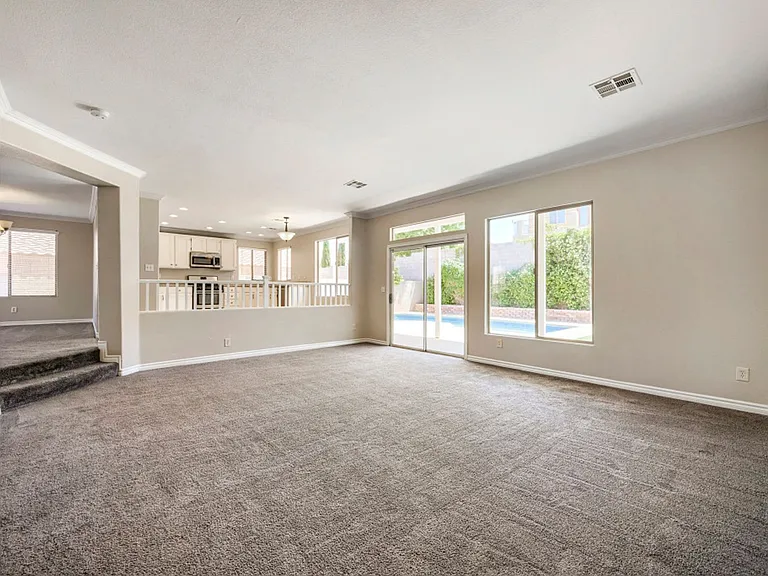 946 Saddle Horn Dr — Photo 9