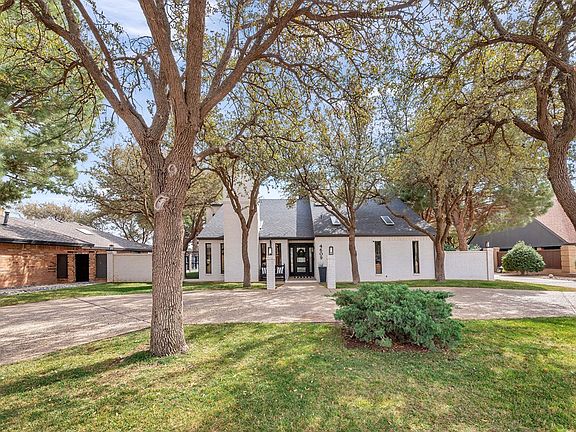 5th image of 4609 Green Tree Blvd